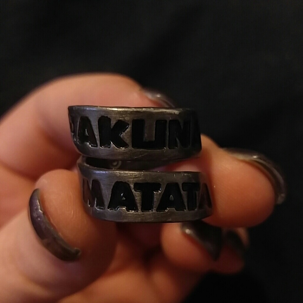 Ring - Picture 2 of 3